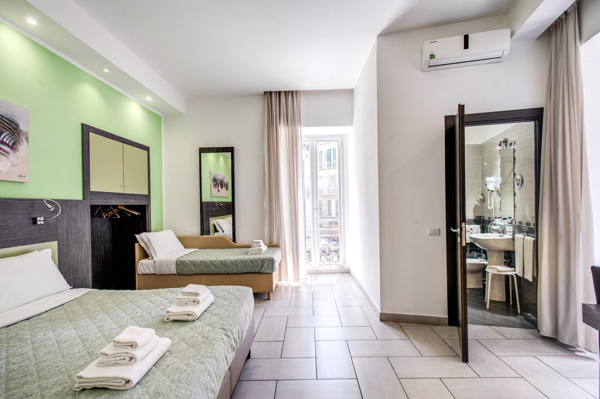 Napoli Suite Luaran gambar