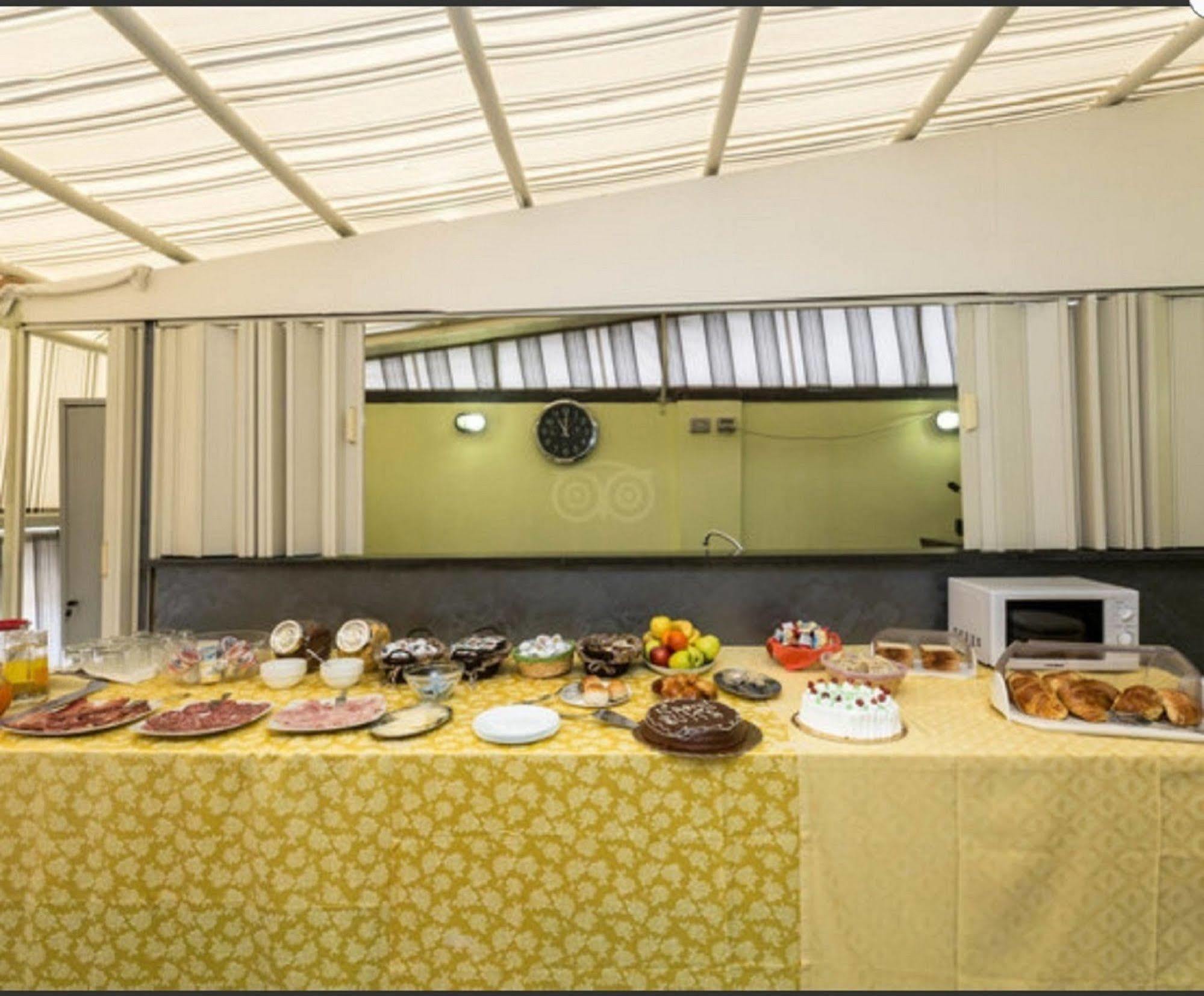 Napoli Suite Luaran gambar